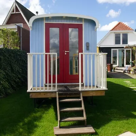 Circus Wagon In Quiet Area Free Bikes Free Parking * Amsterdam